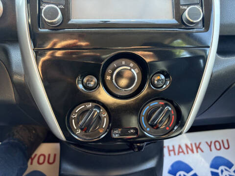 2015 Nissan Versa Note SL