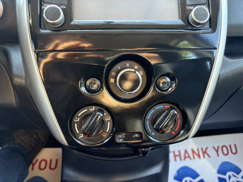 2015 Nissan Versa Note SL