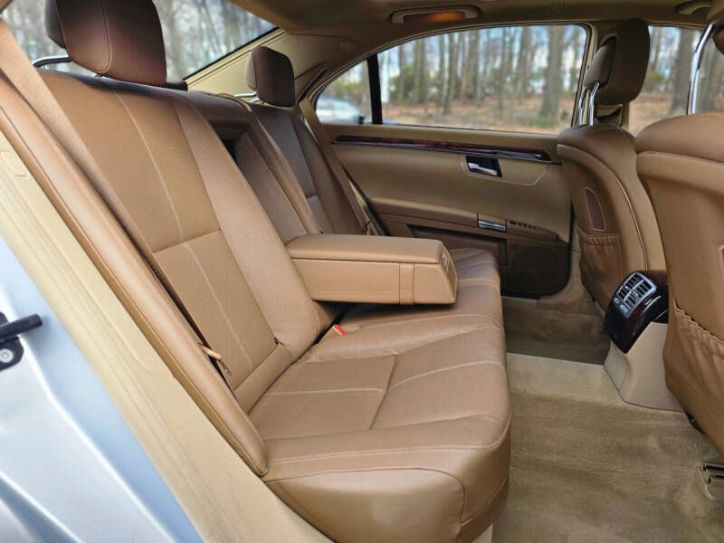 2008 Mercedes-Benz S-Class S 550
