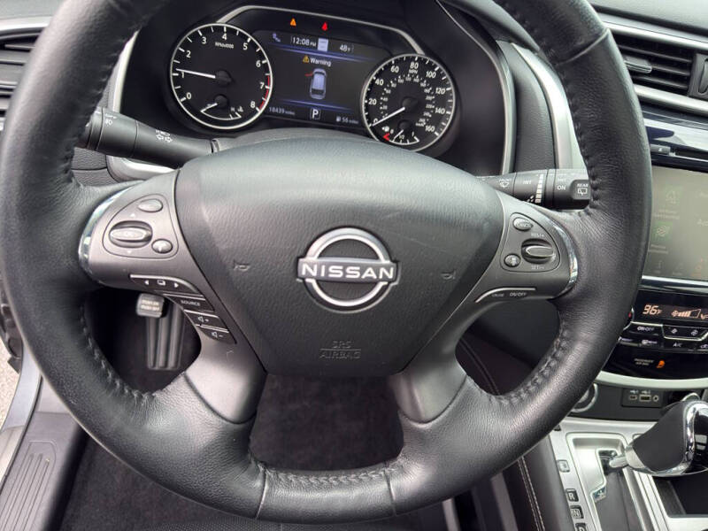 2023 Nissan Murano SL