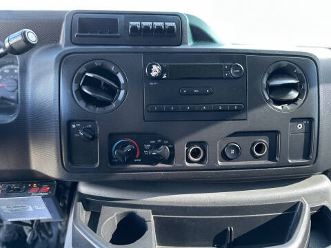 2012 Ford E-Series E-350 SD