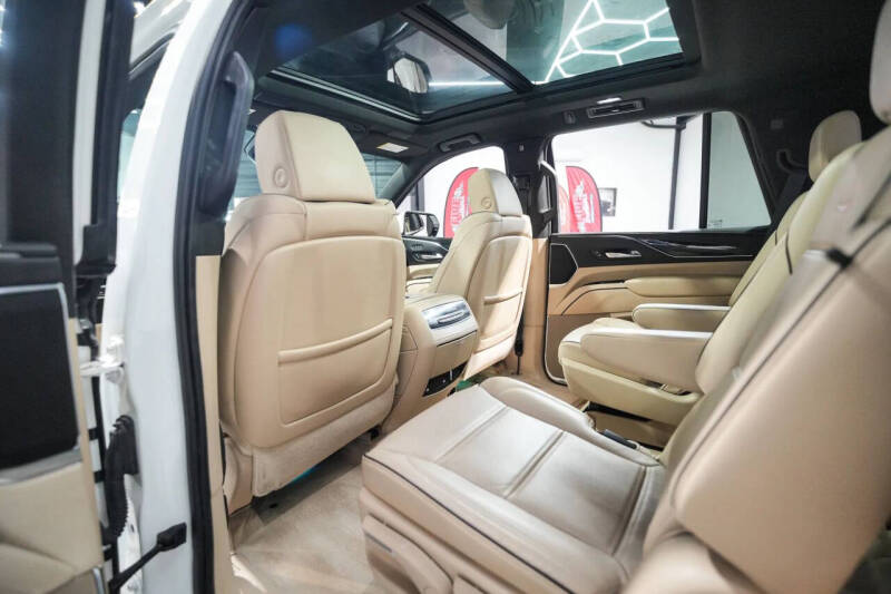 2024 Cadillac Escalade Premium Luxury
