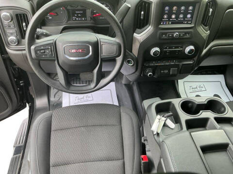 2025 GMC Sierra 1500 Pro