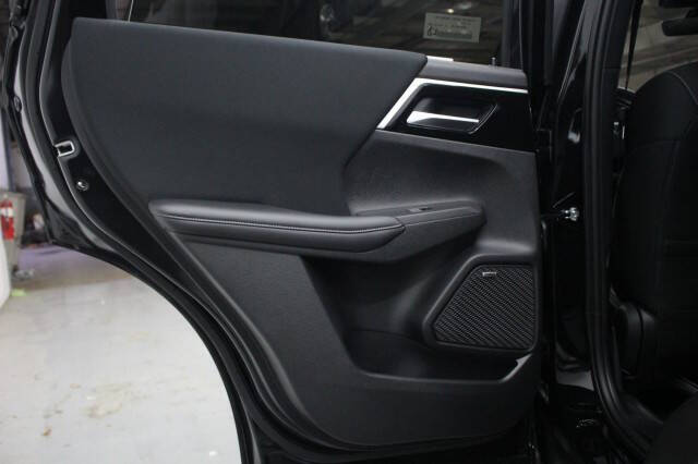 2026 Mitsubishi Outlander ES