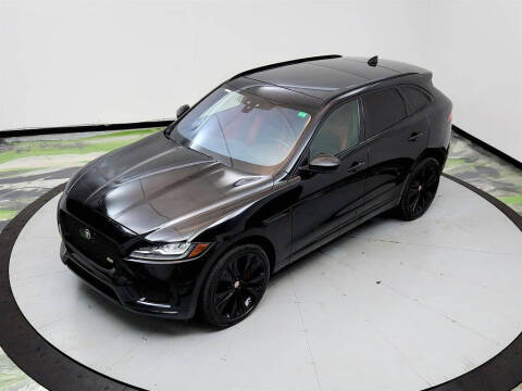 2019 Jaguar F-PACE S
