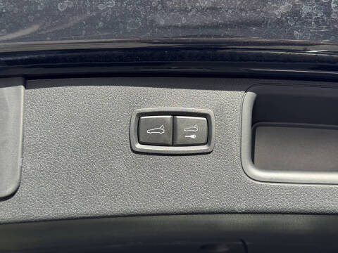 2020 Porsche Macan S