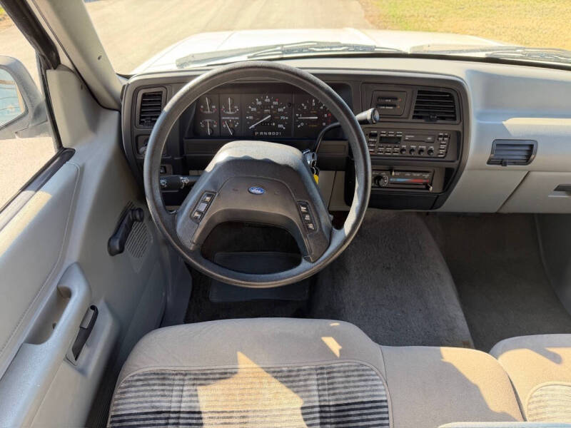 1992 Ford Explorer XL