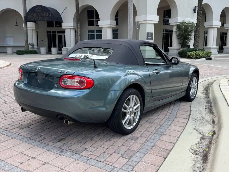 2013 Mazda MX-5 Miata Sport