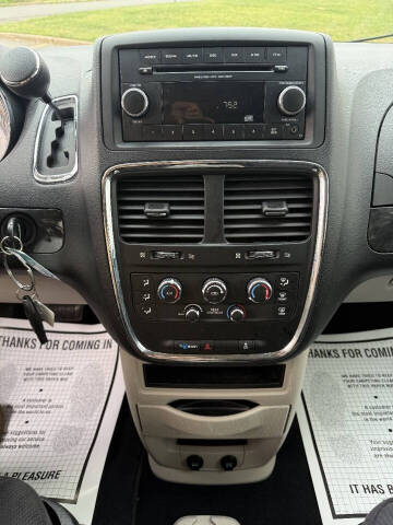 2013 Dodge Grand Caravan SE