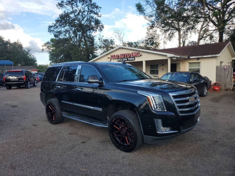 2017 Cadillac Escalade Standard