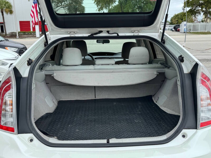 2012 Toyota Prius One
