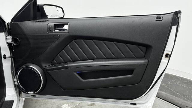 2014 Ford Mustang V6 Premium