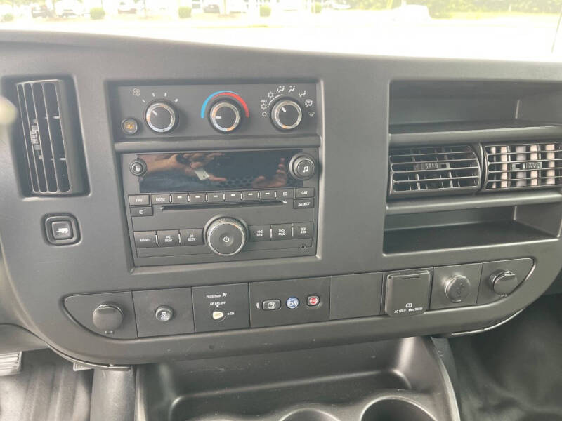 2019 GMC Savana 2500