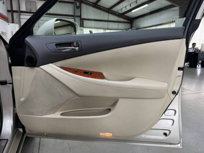2011 Lexus ES 350