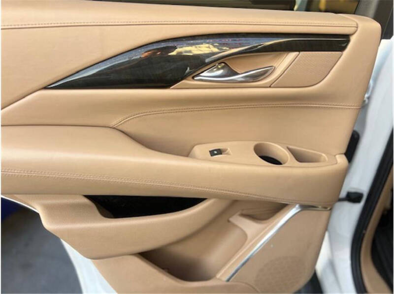 2018 Cadillac Escalade Platinum