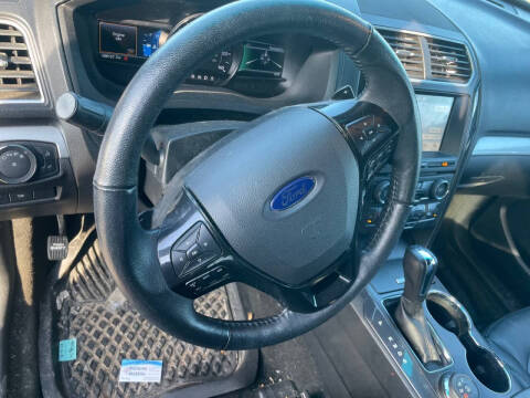 2017 Ford Explorer XLT