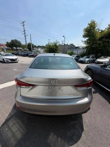 2018 Lexus IS 300