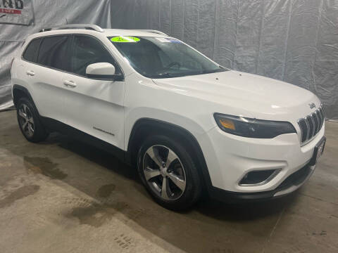 2019 Jeep Cherokee for sale at GRAND AUTO SALES in Grand Island NE