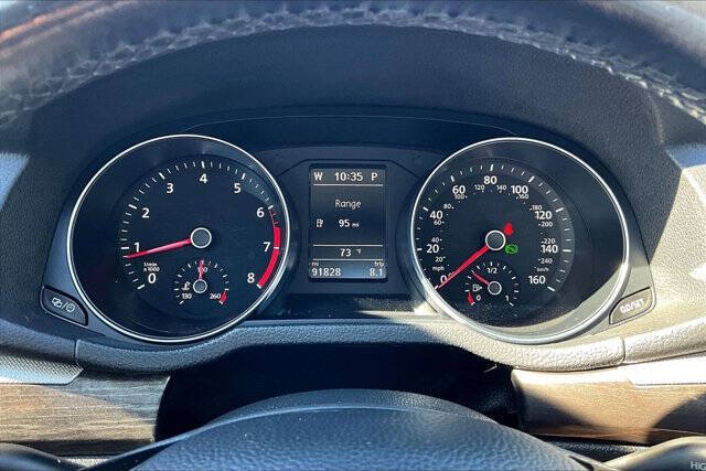 2017 Volkswagen Passat 1.8T SE