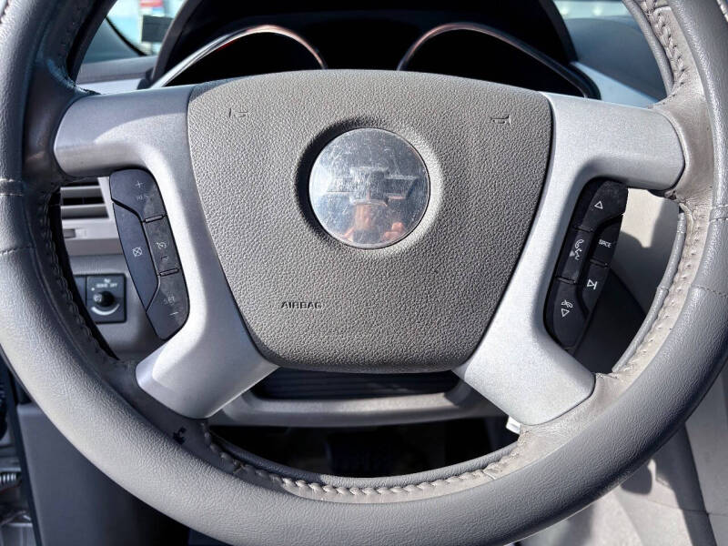 2011 Chevrolet Traverse LS