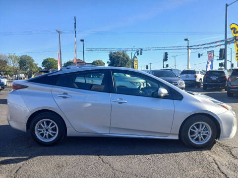 2018 Toyota Prius Two
