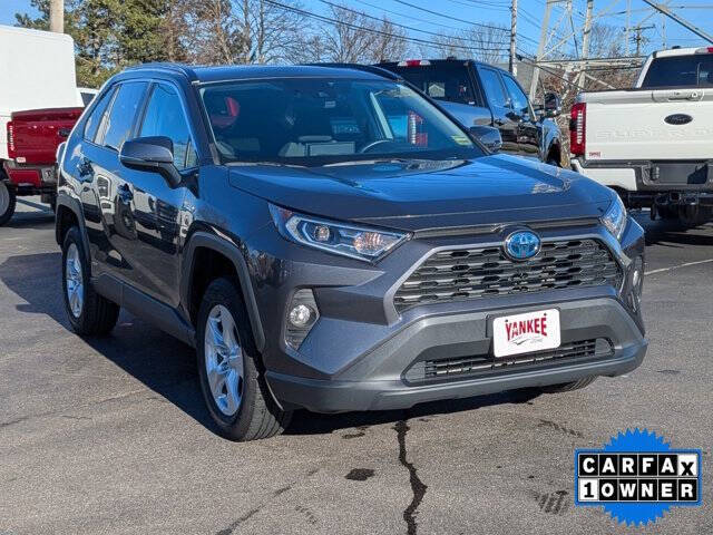 2021 Toyota RAV4 Hybrid XLE