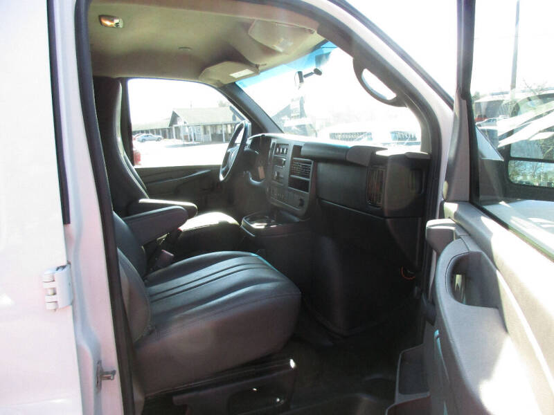 2013 Chevrolet Express 2500