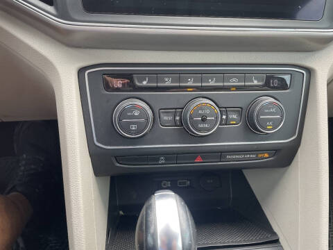 2019 Volkswagen Atlas SE