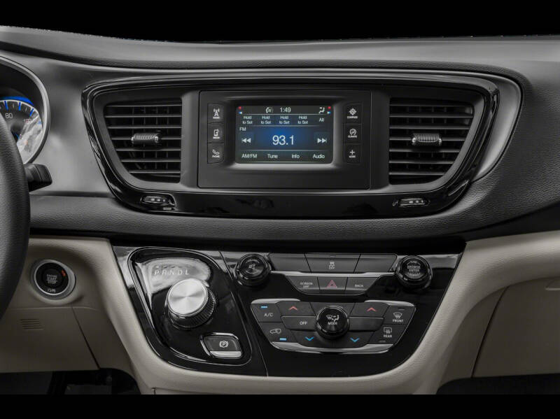 2020 Chrysler Pacifica Touring