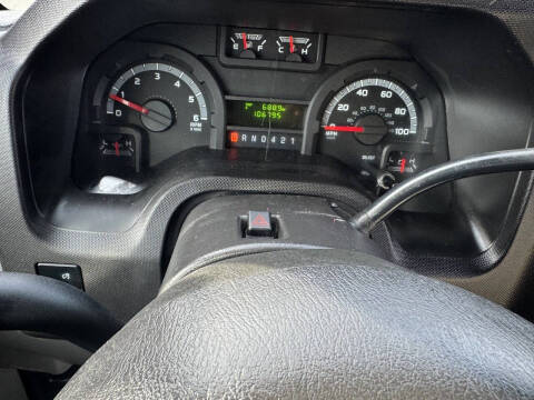 2017 Ford E-Series E-450 SD