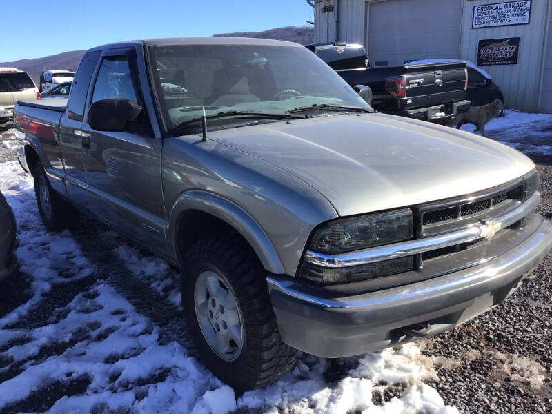 2003 Chevrolet S-10 LS