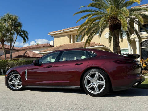 2018 Porsche Panamera 4 Executive