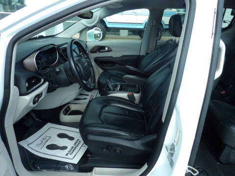 2017 Chrysler Pacifica