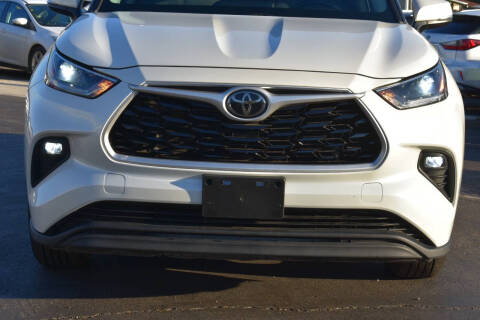 2021 Toyota Highlander LE