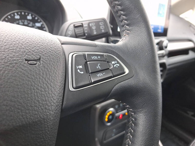 2022 Ford EcoSport SES