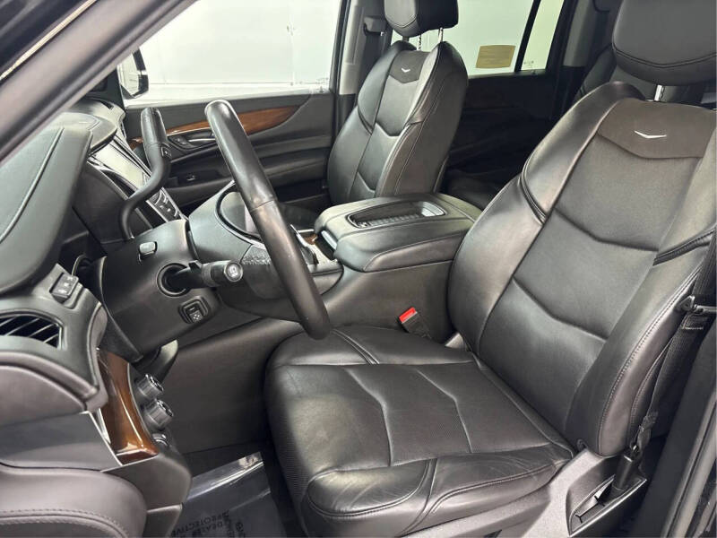 2020 Cadillac Escalade ESV Premium Luxury