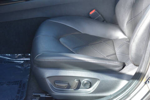 2018 Toyota Camry Hybrid XLE