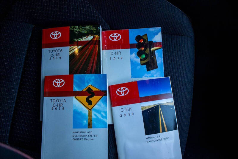 2019 Toyota C-HR LE