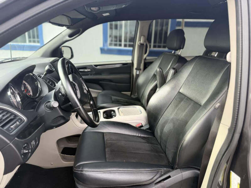 2017 Dodge Grand Caravan SXT