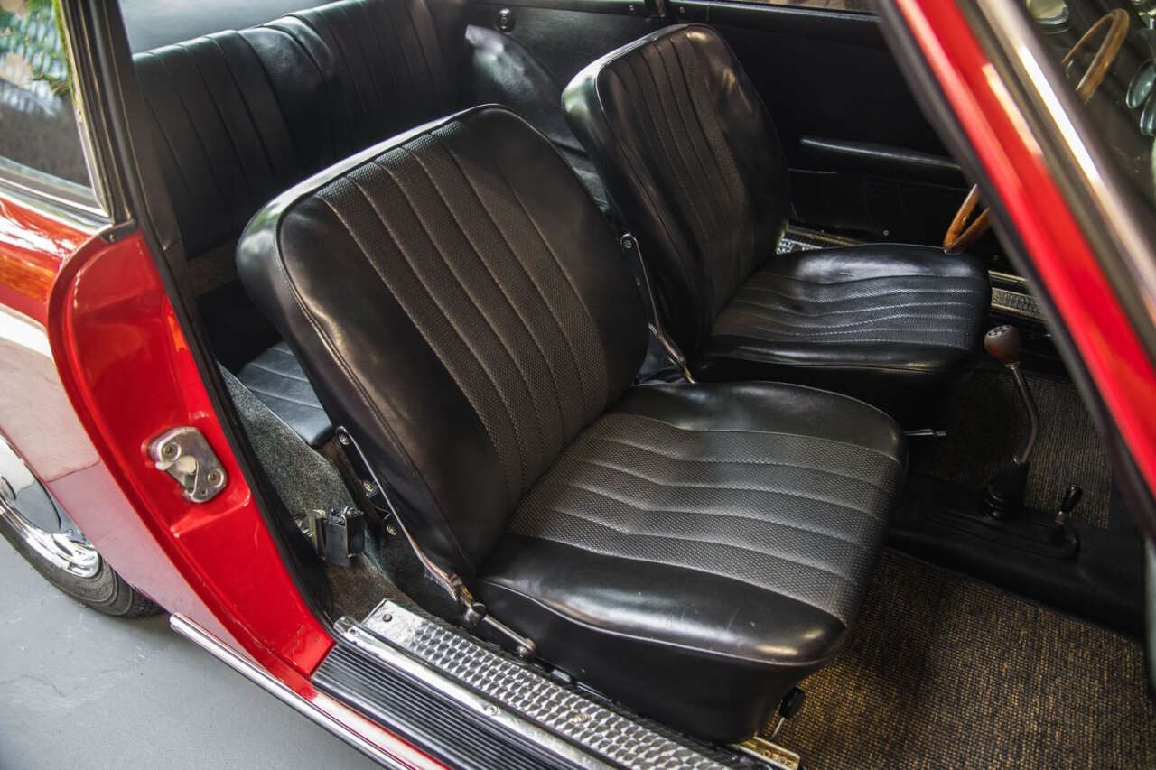 1966 Porsche 911 19