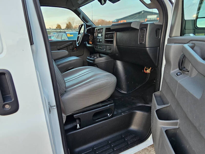 2019 Chevrolet Express 3500