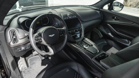 2021 Aston Martin DBX