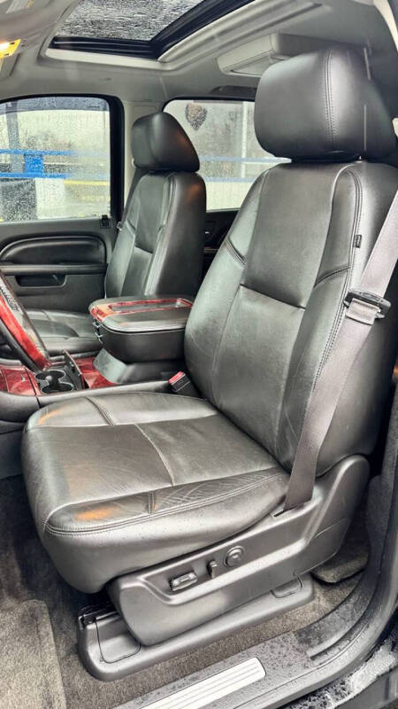 2013 Cadillac Escalade ESV Premium