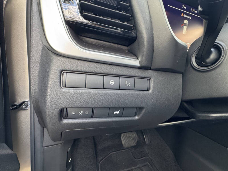 2021 Nissan Rogue Platinum