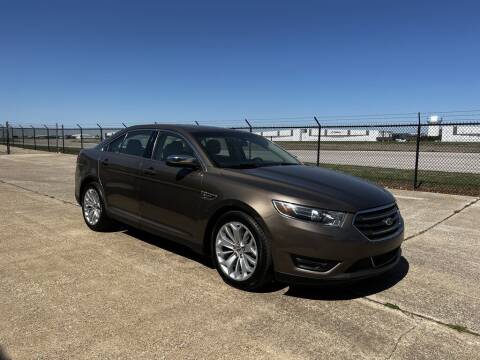 2016 Ford Taurus for sale at Car Maverick in Addison TX