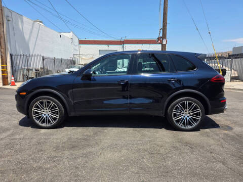 2016 Porsche Cayenne S