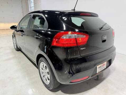 2015 Kia Rio 5-Door LX