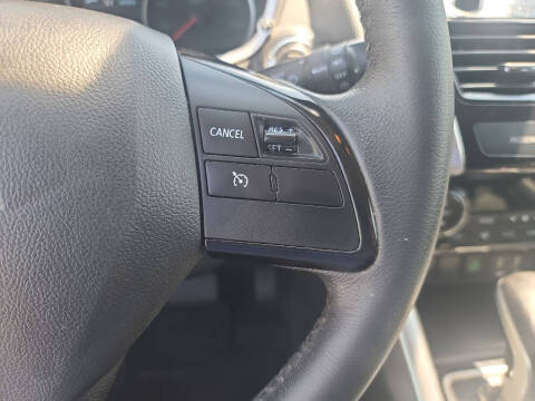 2022 Mitsubishi Eclipse Cross SE Special Edition