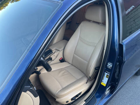 2012 BMW 3 Series 328i