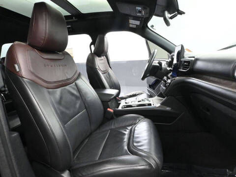 2023 Ford Explorer Platinum